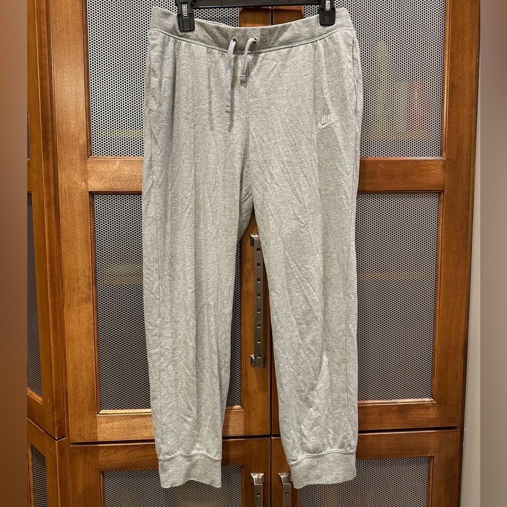 Nike Thin Grey Sweatpants Size M